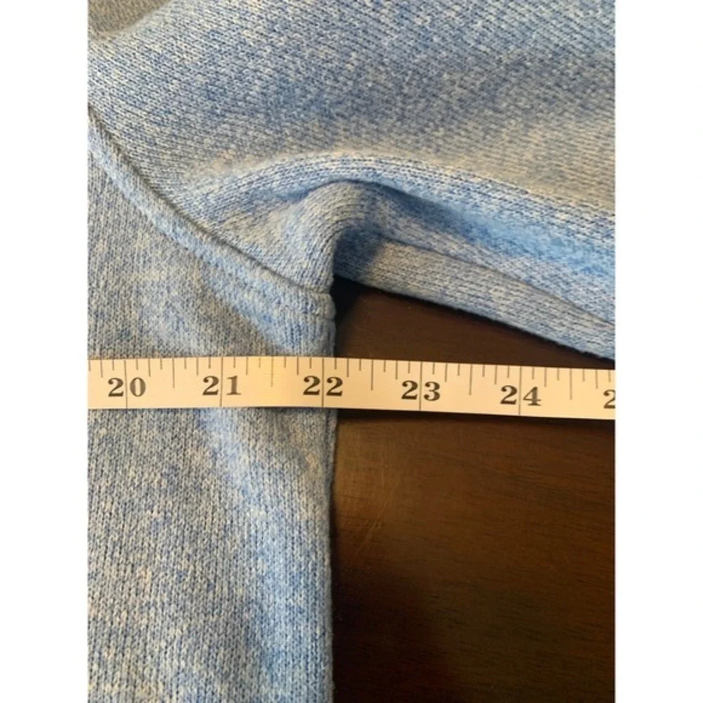 J.Crew Authentic Fleece Medium Light Blue‎ Lightweight Sweatshirt Pullover